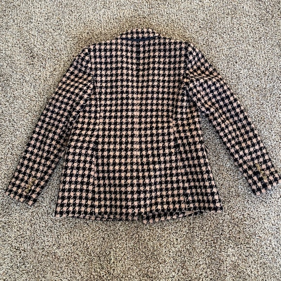 Ann Taylor - Houndstooth Blazer - Picture 2 of 2